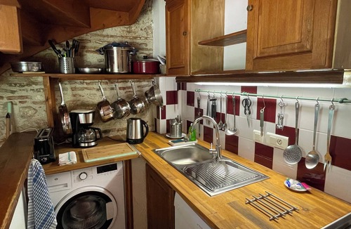 Villeneuve-sur-Lot House | Charming Gite with Swimming Pool South West 3 Bedrooms