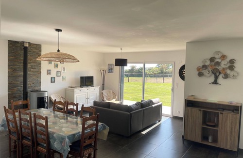Dragey-Ronthon House | Charming gîte in Dragey, at the gateway to the bay for 10 people
