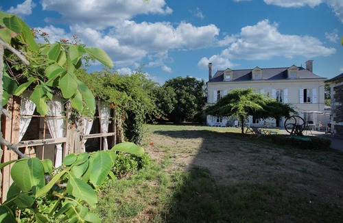 La Bohalle House | Charming gîte on the banks of the Loire