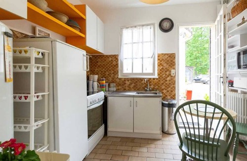 Dureil Cottage | Charming Gîte with Pool in Serene Sarthoise Countryside