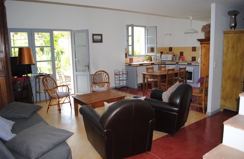 Vaison-la-Romaine House | Charming Gites in Provence, with pool