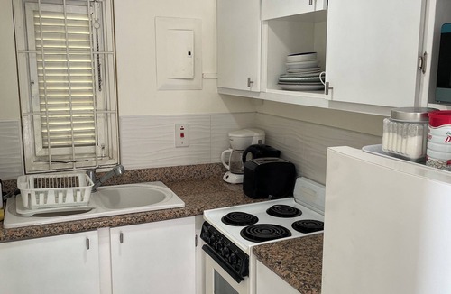 Rendezvous Apartment | Charming Ground-Floor Studio in South Coast Barbados