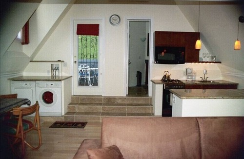 Studio City House | Charming Guest Suite with Loft Available