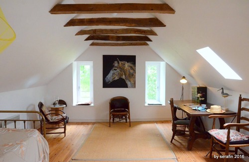 Saint-Just-sur-Viaur Bed & Breakfast | Charming house on the edge of a pretty hamlet between Rodez and Albi