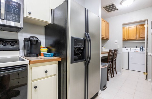 Haile Plantation House | Charming Haile - Pet Friendly - Family Cottage in Wooded Nature Setting