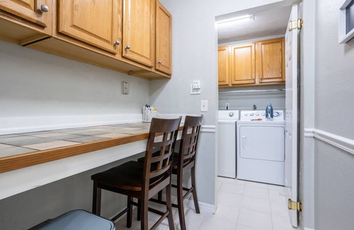 Haile Plantation House | Charming Haile - Pet Friendly - Family Cottage in Wooded Nature Setting