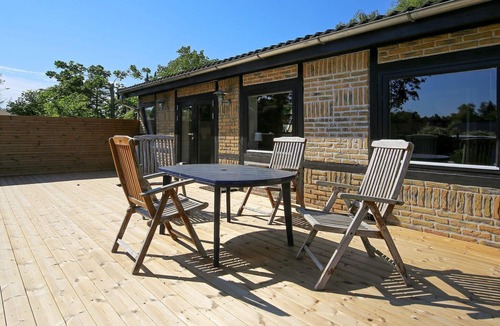 Kulhuse House | Charming Harbor Cottage-By Traum