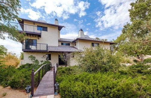 Hesperia Villa | Charming Hesperia Retreat Fast Wi-Fi, Free Parking