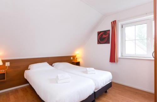 Hellendoorn House | Charming Hideaway Near Woods