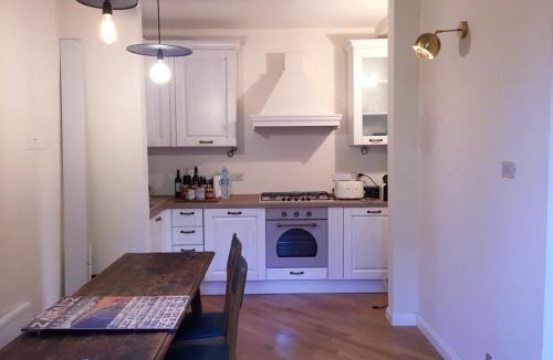 Le Cure Apartment | Charming Hilltop 80m apartment close to center and EUI