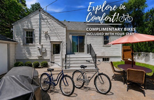 Greeley House | Charming Historic Cottage Cozy Family Getaway!