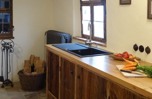 Ickelheim House | Charming Historic Farmhouse on Peaceful Village Edge with Stove & Garden