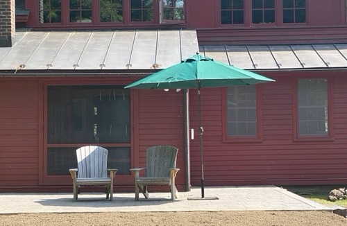 Old Chatham House | Charming historic home surrounded by woods in Old Chatham