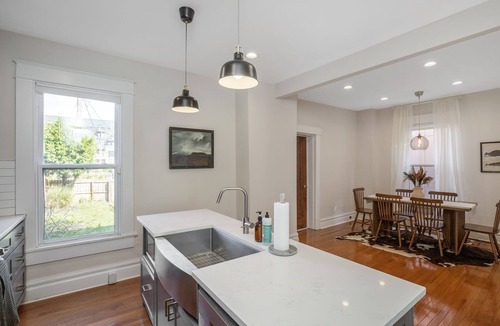 Weinland Park House | Charming Historic Home: Walk to Short North & OSU