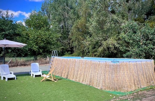 Moulins-le-Carbonnel House | Charming house 14 pers - private pool & barn