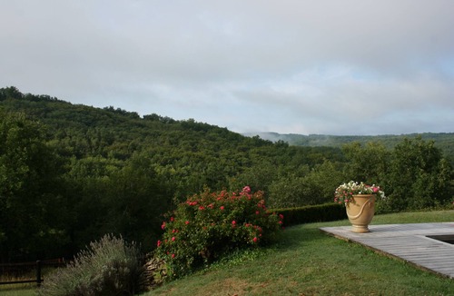 Savignac-de-Miremont House | CHARMING HOUSE WITH HEATED SWIMMING POOL