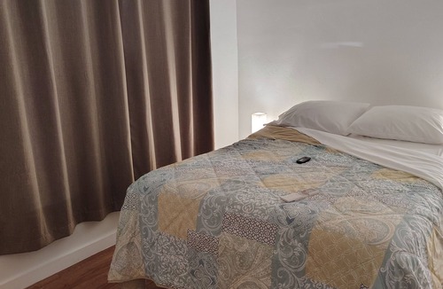 La Presa House | Charming Home : AC, Fast internet, Office, Off-Street Parking, Laundry