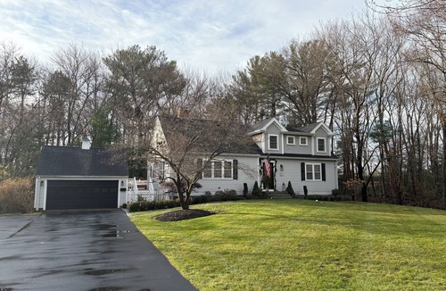 Hingham House | Charming home in beautiful Hingham. Available during the World Cup this summer.