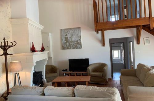 Chalais House | Charming Home in Dordogne near Vineyards