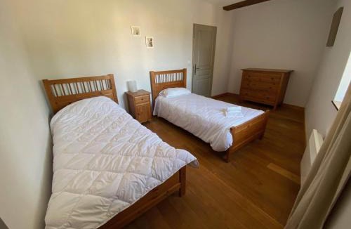 Chalais House | Charming Home in Dordogne near Vineyards