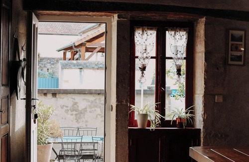 Meursault House | Charming Home in Quaint Winemaking Village