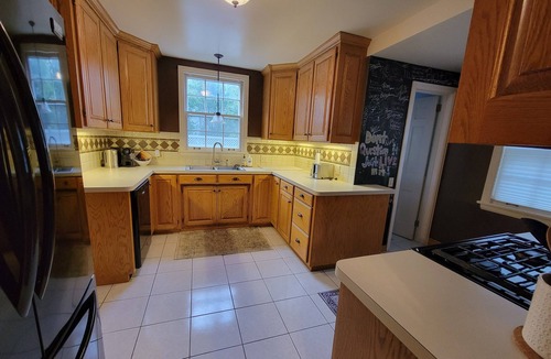 Faribault House | Charming home, quiet neighborhood < 2mi to Shattuck, game room, deck