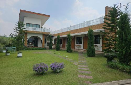 Suan Phueng Hotel | Charming Home Resort ชาร์มมิ่งโฮมรีสอร์ท สวนผึ้ง