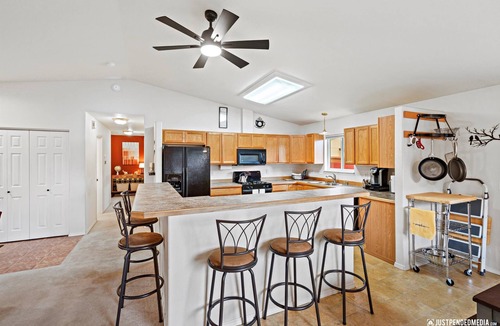 Bayshore - Klatt House | Charming home with modern comforts in South Anchorage: Your Adventure Awaits!"