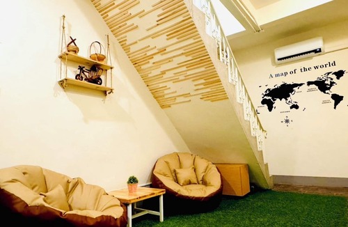 Sukhumvit Hostel | Charming Hostel