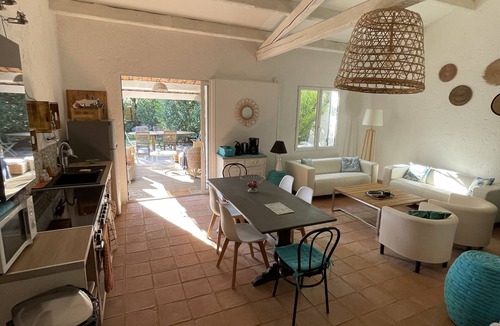 Cote d'Azur- French Riviera House | Charming house 100 m from the Golf de Beauvallon and 200 m from the beach.