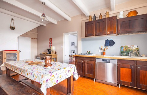 La Remigeasse House | Charming House 200m from the Beach with Private Terrace & Garden