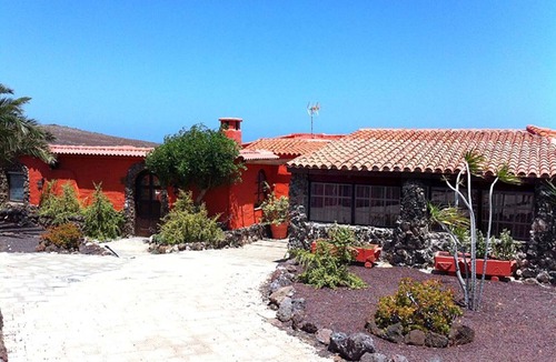 Parque Holandes Ski Chalet | Charming house, splendid ocean view. Private terrace