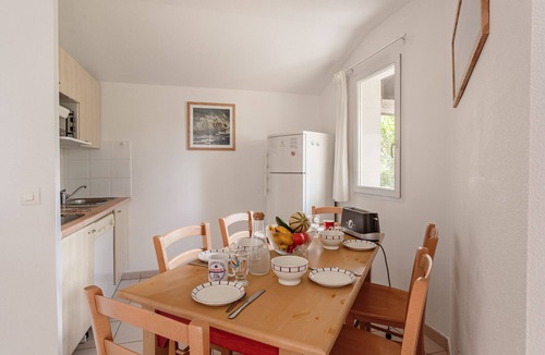 Ondres Villa | Charming House for 6 in Residence with Pool