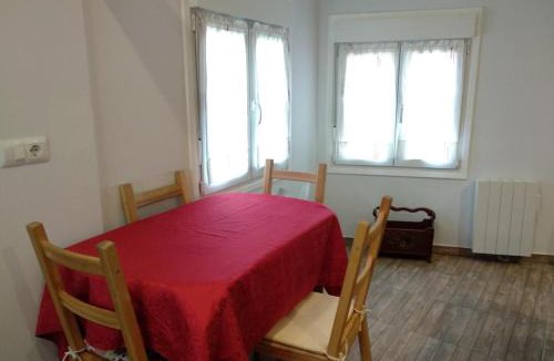 Arnedillo House | Charming house in Arnedillo with terrace
