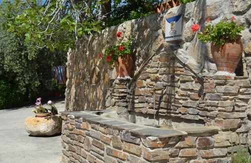 Nechite House | Charming house in complex with swimming pool