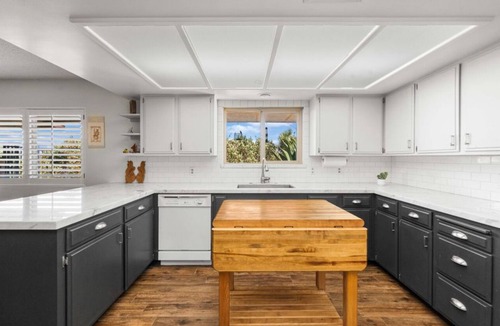 Agua Dulce House | Charming house in fabulous Palmdale with amazing lake view and WiFi