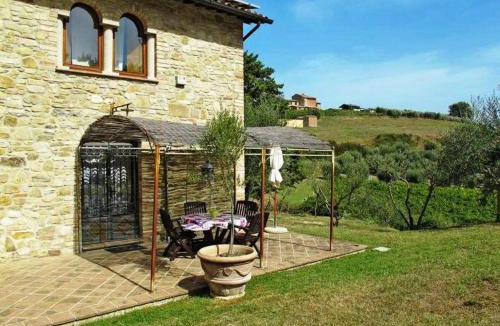 Ramazzano House | Charming House in Ramazzano with Pool