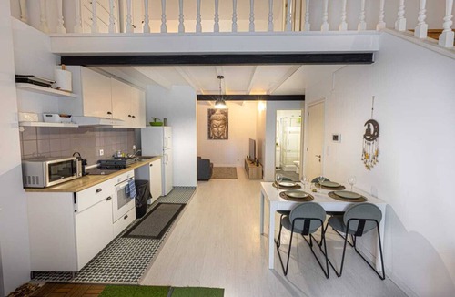 Alcantara Apartment | Charming House Lx