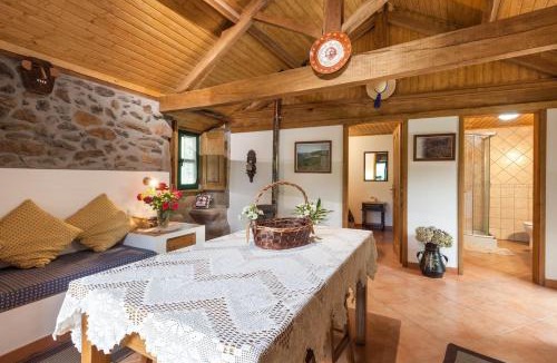 Canadelo House | Charming House Terrace Amarante
