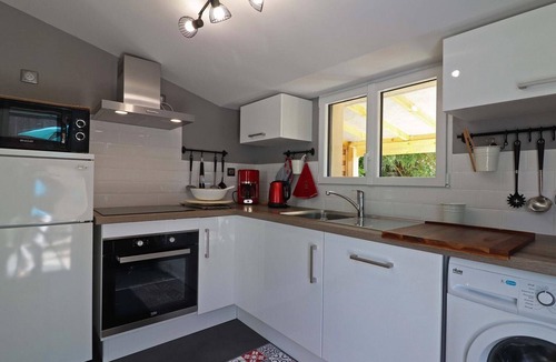 Joue-du-Plain Cottage | Charming house with garden and Wifi included