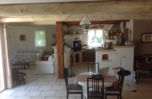 Saint-Didier House | Charming house with pool in village character. Calm, relaxation, tradition
