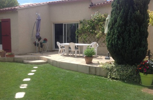 Saint-Didier House | Charming house with pool in village character. Calm, relaxation, tradition