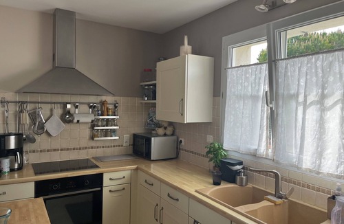 Angoulins House | Charming house with enclosed garden, near the sea or the center of the village