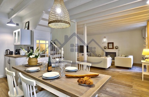 Treffiagat Villa | Charming house with terrace facing the sea