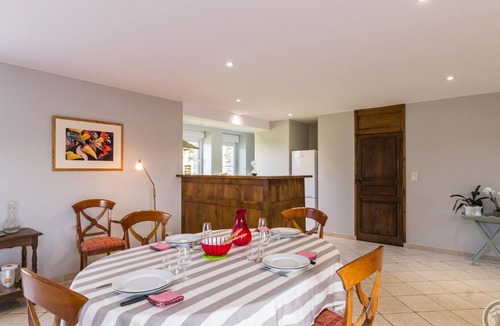Saint-Lo Cottage | Charming house with garden in Saint-Lô