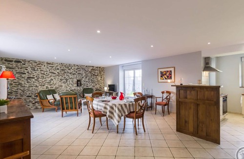 Saint-Lo Cottage | Charming house with garden in Saint-Lô
