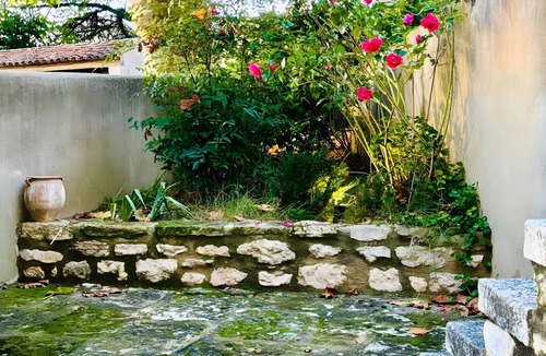 Lioux House | Charming House with Stunning Views and Rooftop Terrace
