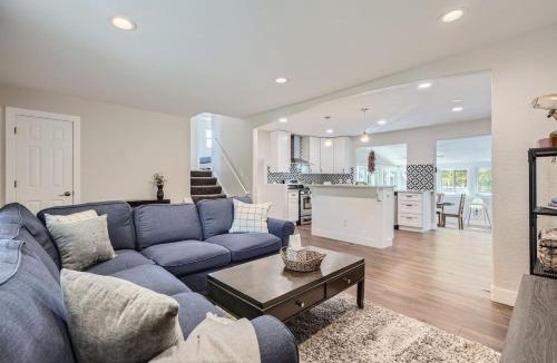 Arvada House | Charming I Family Friendly I 4bd 2ba Arvada Home