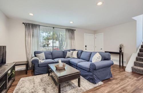 Arvada House | Charming I Family Friendly I 4bd 2ba Arvada Home