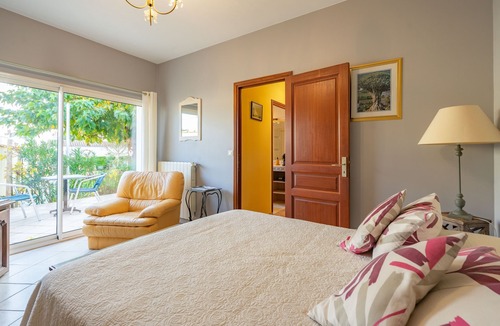 Fouras Bed & Breakfast | Charming Ile Madame Room, Between Beach and Village in Fouras